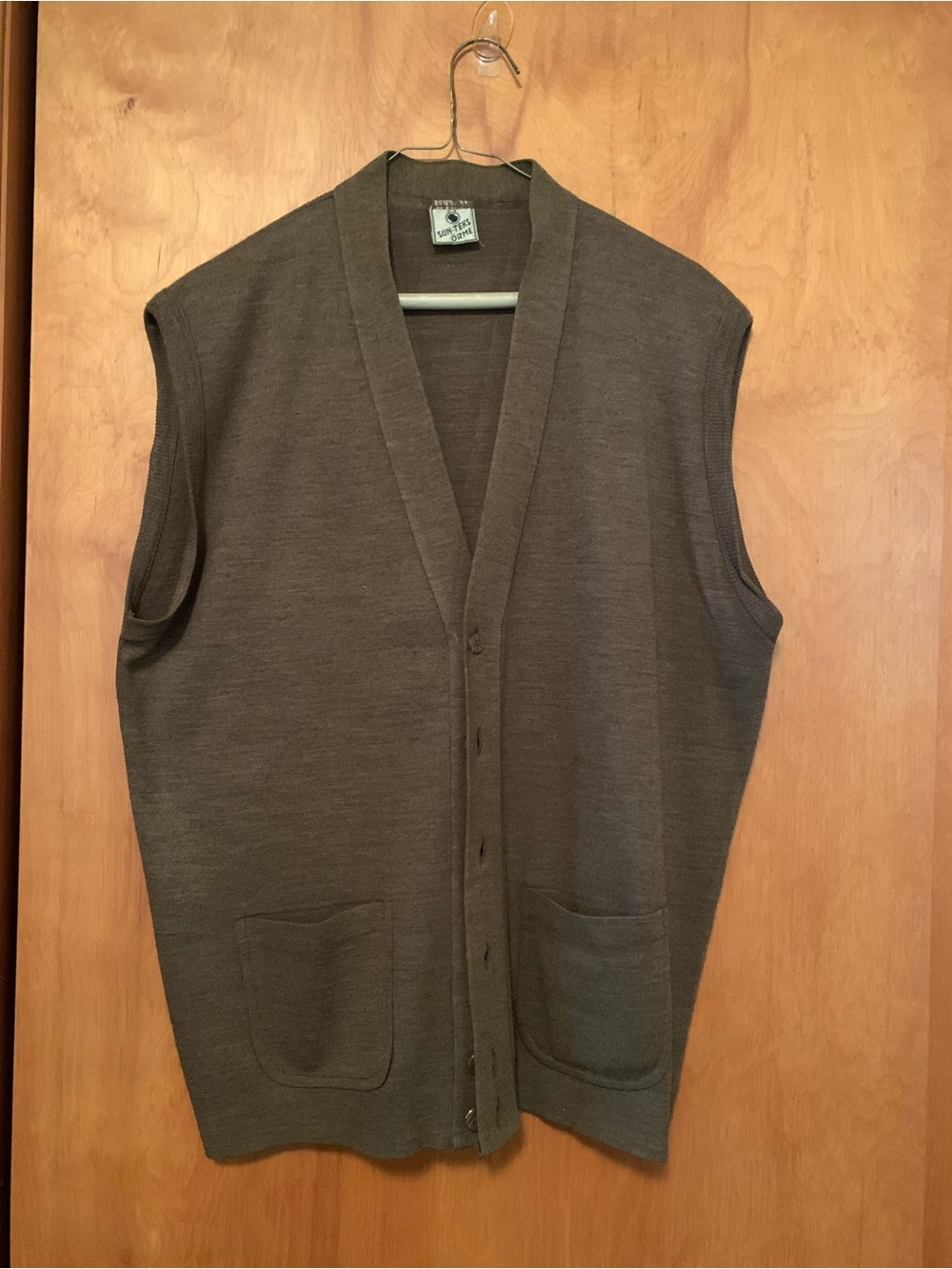 Classic Men's Brown Button-Front Knit Vest
